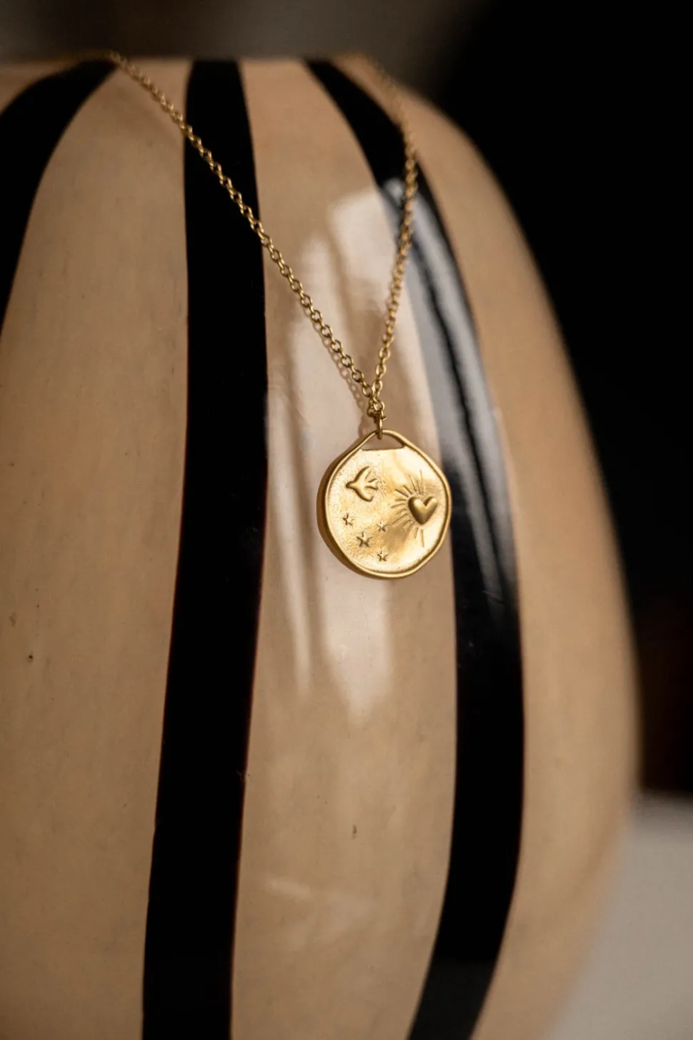 COLLIER MYA