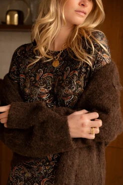 ROBE COURTNEY