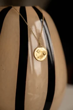 COLLIER MYA