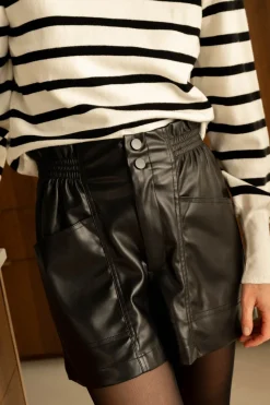 SHORT RUBEN
